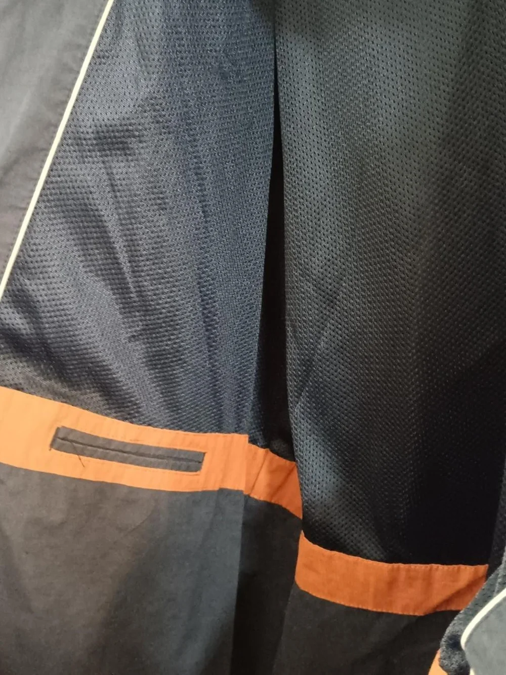 Roundtree & Yorke Grey Hooded Raincoat with Rust Accent